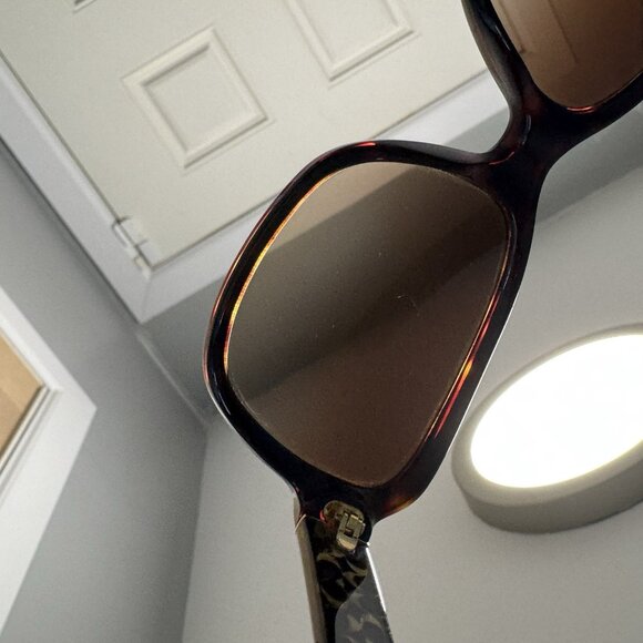 COACH HC8232 550713 Rectangle Dk Tortoise Brown Gradient 56 mm Womens Sunglasses - Picture 10 of 10